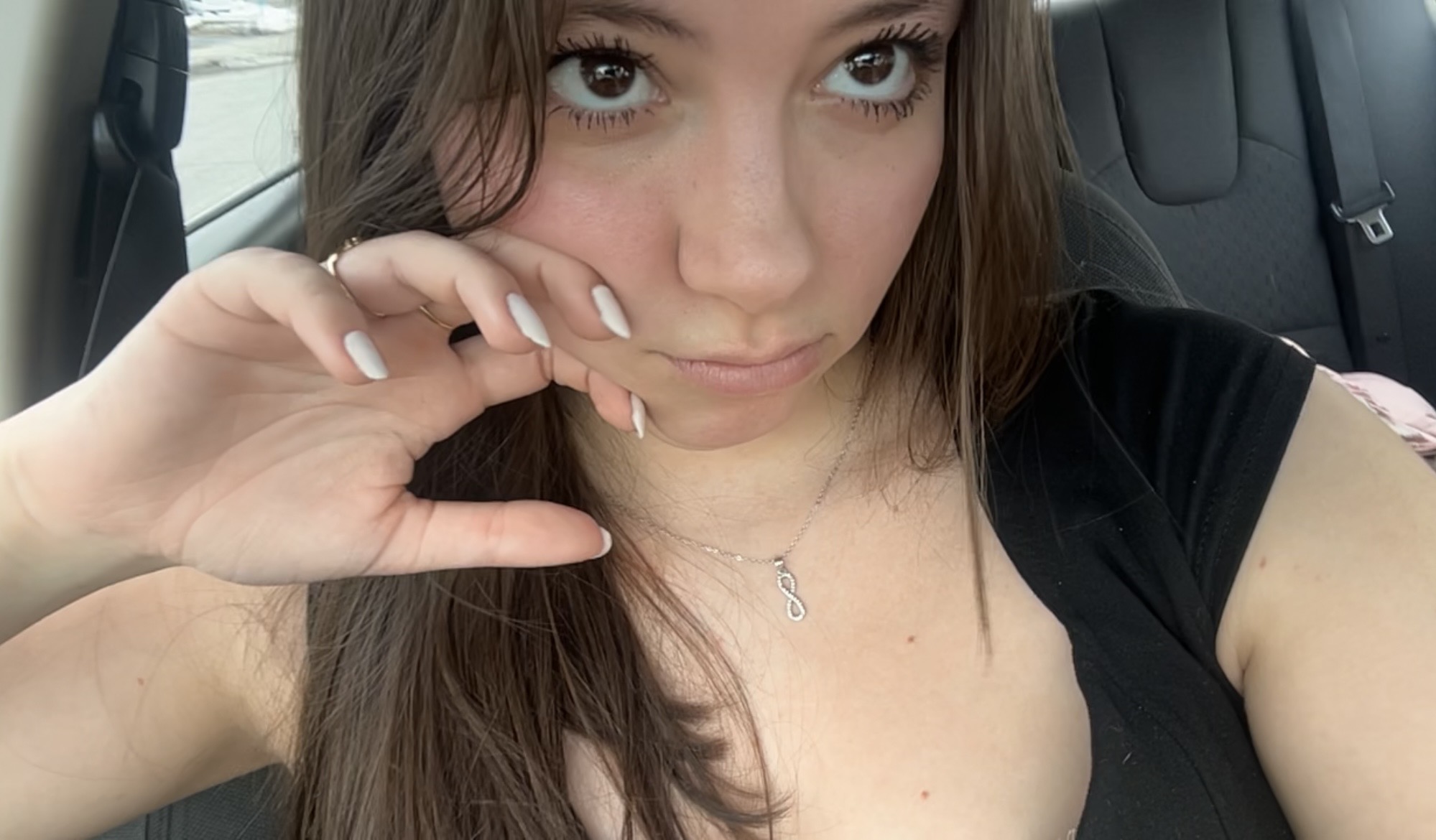 athéa v.